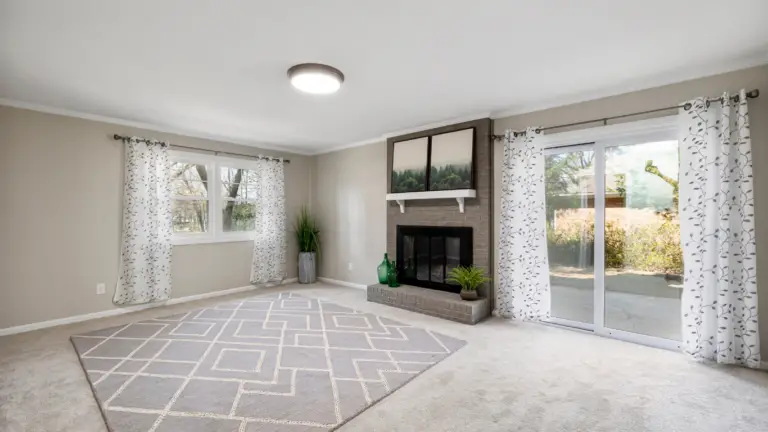 can you put an electric fireplace on a carpet?